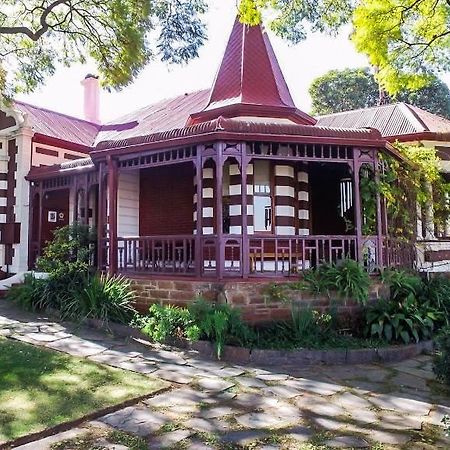 Melvin Residence Guest House Pretoria Exterior photo